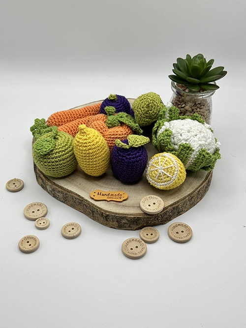 Panier de fruits et légumes au crochet