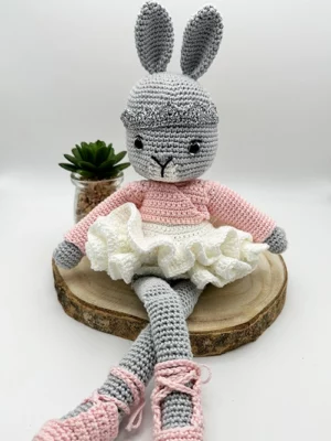 Amigurumi lapine danseuse